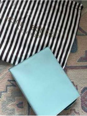 Henri Bendel New York West 57th Zip Clutch & Dusty NWOT